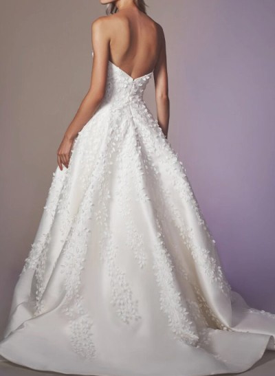 A-Line Sweetheart Sleeveless Satin Wedding Dresses With Appliques Lace