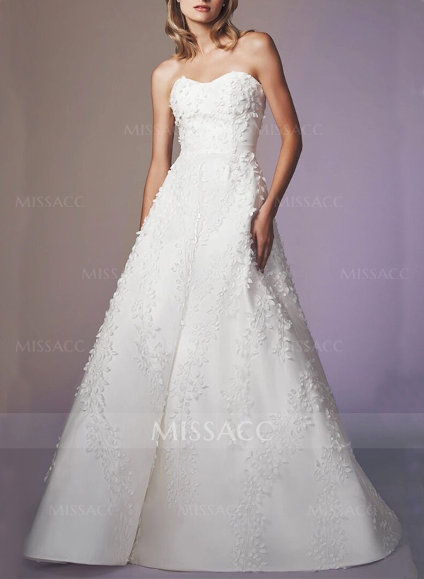 A-Line Sweetheart Sleeveless Satin Wedding Dresses With Appliques Lace