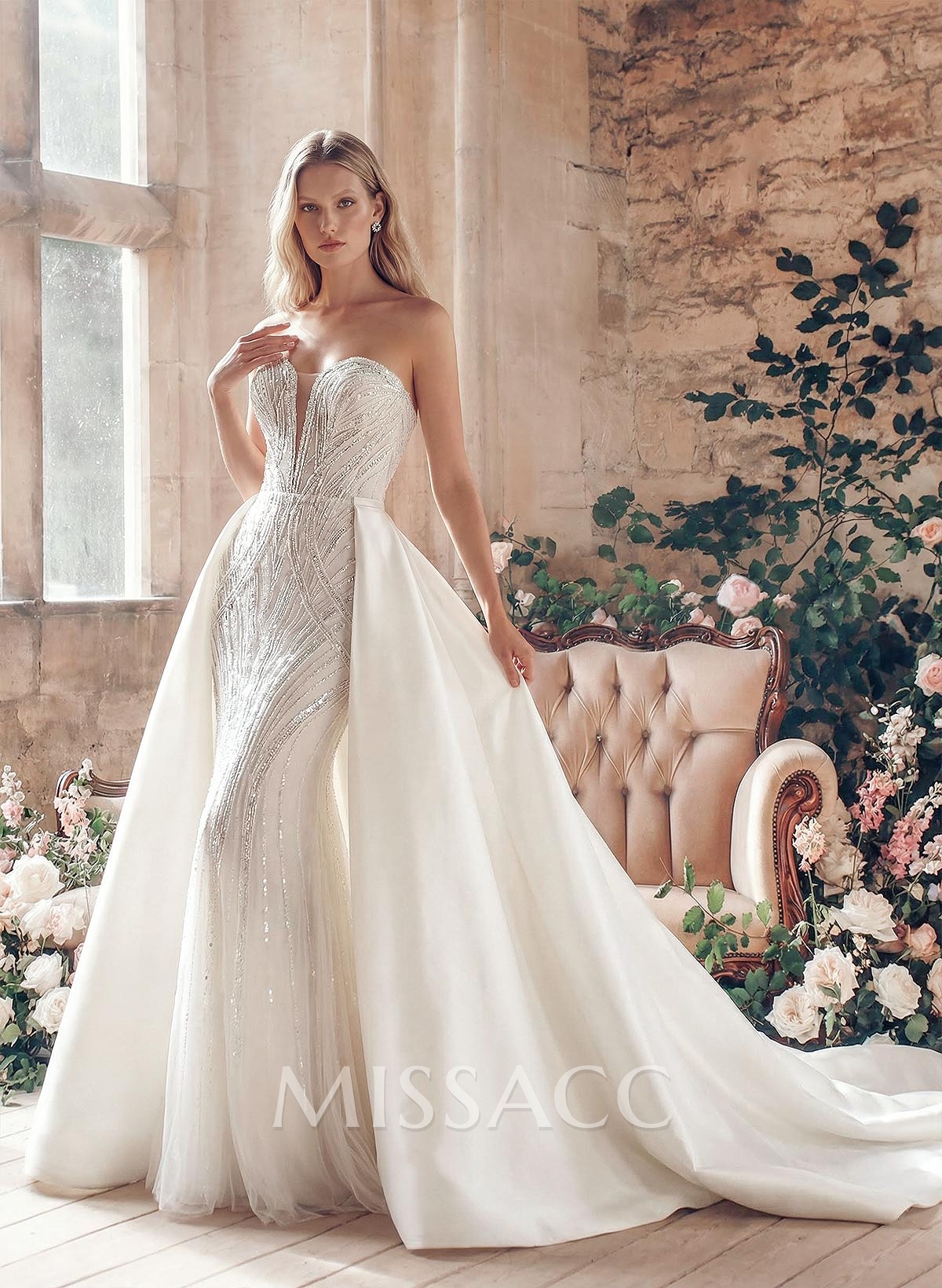 Sheath/Column Sweetheart Sleeveless Satin/Sequined Wedding Dresses Sheath/Column Sweetheart Sleeveless Satin/Sequined Wedding Dresses