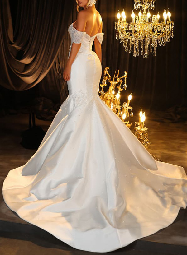 Trumpet/Mermaid Sweetheart Sleeveless Satin Wedding Dresses With Beading