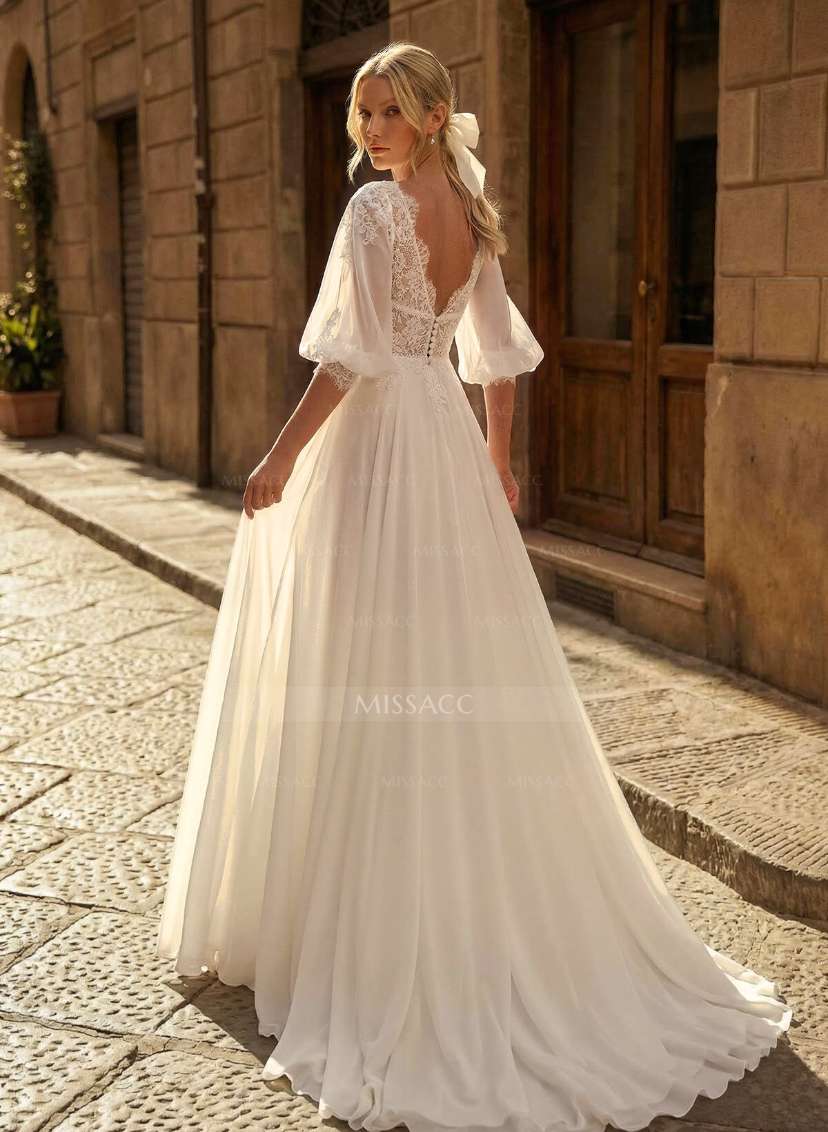 A-Line V-Neck 1/2 Sleeves Sweep Train Chiffon/Lace Wedding Dresses