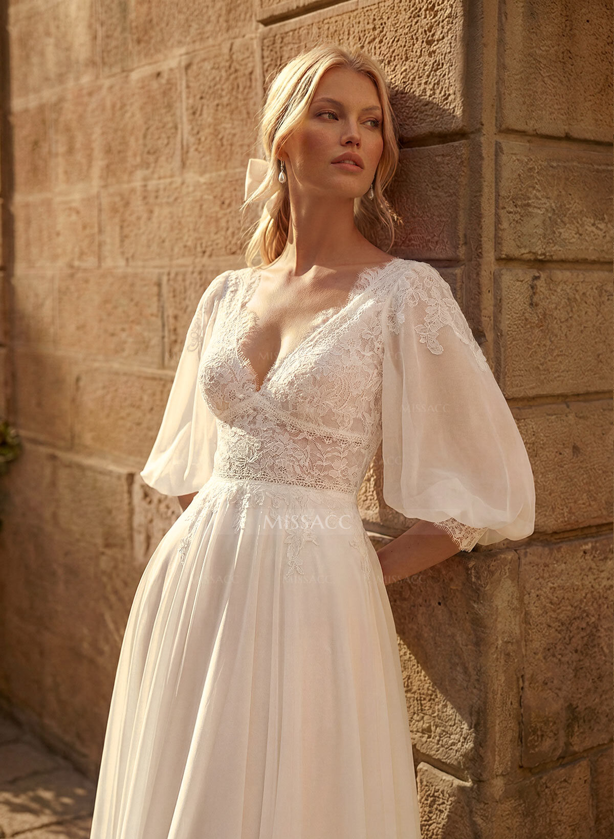 A-Line V-Neck 1/2 Sleeves Sweep Train Chiffon/Lace Wedding Dresses