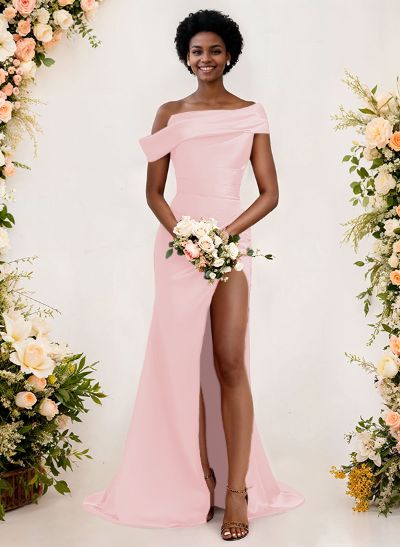 Sheath/Column Asymmetrical Sleeveless Satin Bridesmaid Dresses With Split Front