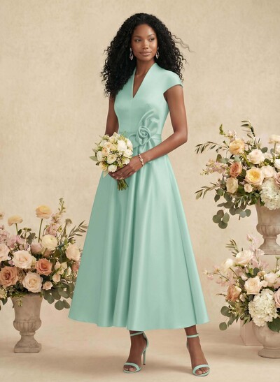 Ball-Gown V-Neck Short Sleeves Satin Bridesmaid Dresses With Flower(s)