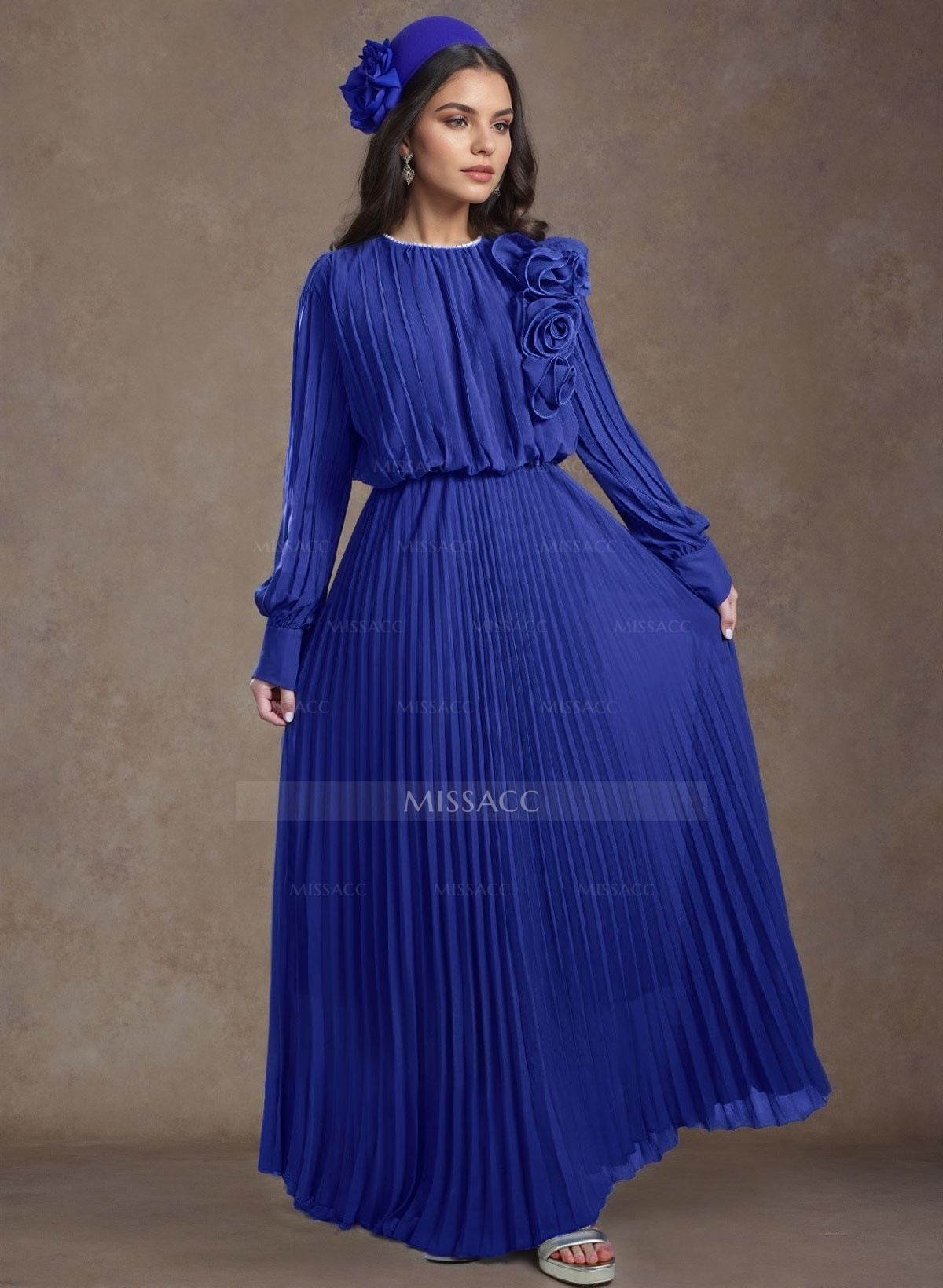 A-Line Scoop Neck Chiffon Mother Of The Bride Dresses With Pleated/Flower(s)