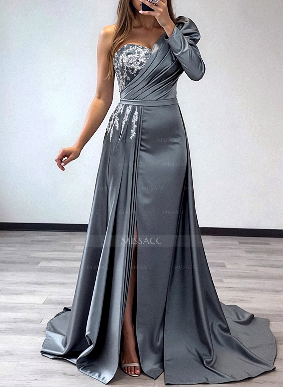 Sheath/Column One-Shoulder Long Sleeves Satin Mother Of The Bride Dresses With Pleated/High Split