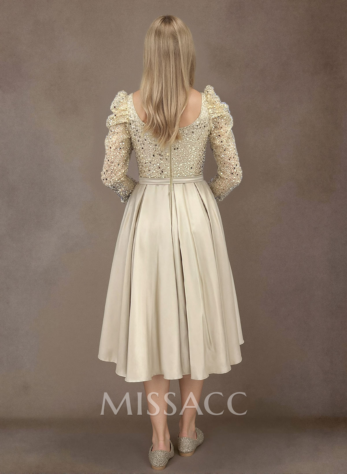A-Line Sweetheart Satin/Sequined Mother Of The Bride Dresses