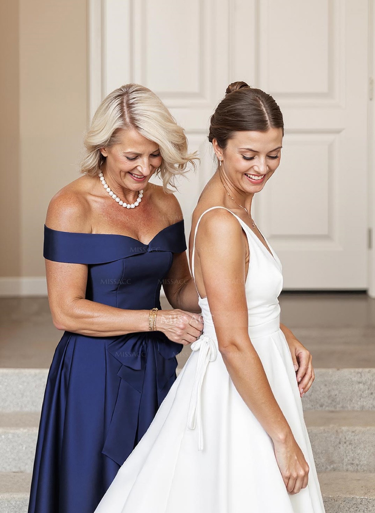 A-Line Off-The-Shoulder Satin Mother Of The Bride Dresses With Bow(s)