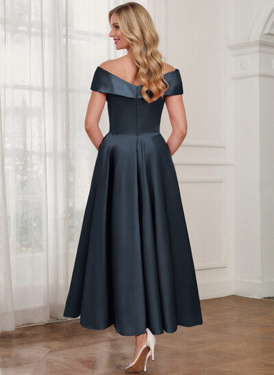 A-Line Off-The-Shoulder Satin Mother Of The Bride Dresses With Bow(s)
