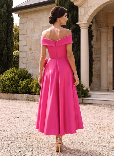 A-Line Off-The-Shoulder Satin Mother Of The Bride Dresses With Bow(s)