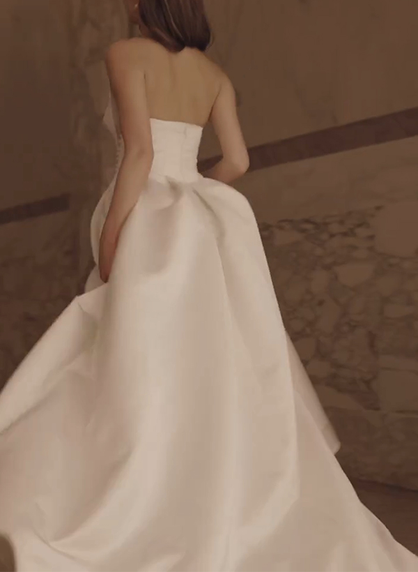 A-Line Sweetheart Sleeveless Satin Wedding Dresses With Beading