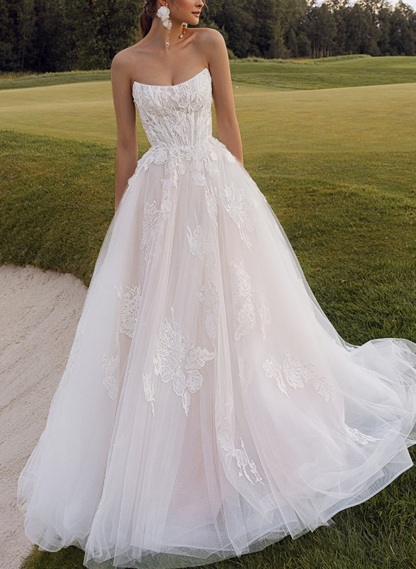 A-Line Sweetheart Lace/Tulle Wedding Dresses With Appliques Lace