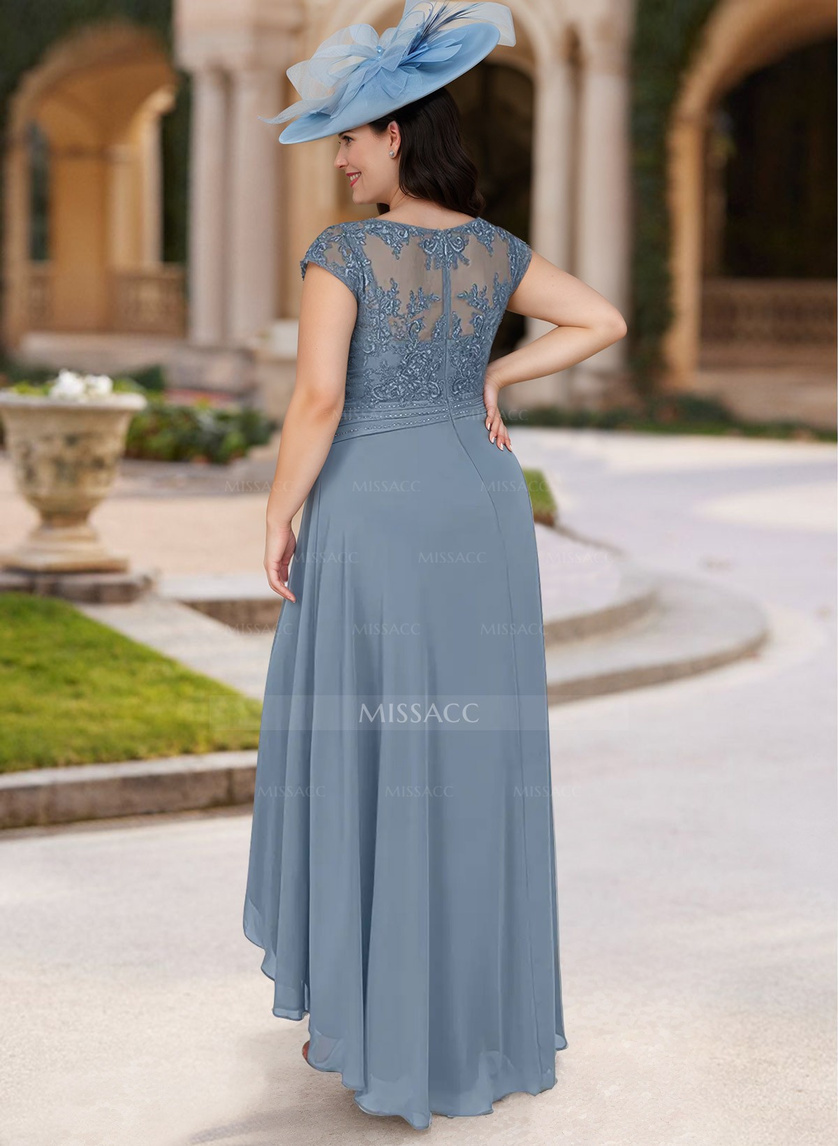 A-Line V-Neck Sleeveless Chiffon Mother Of The Bride Dresses With Lace