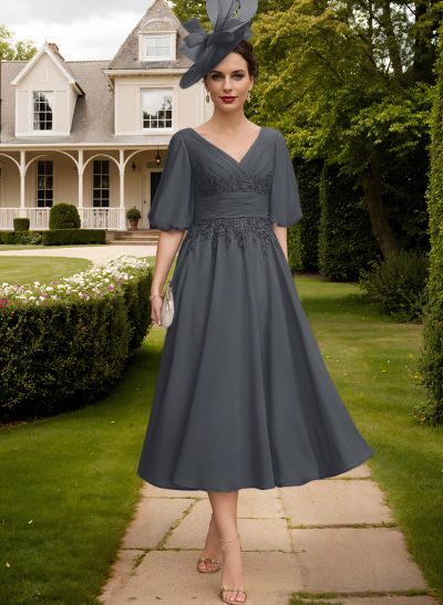 A-Line V-Neck 1/2 Sleeves Chiffon Mother Of The Bride Dresses With Lace