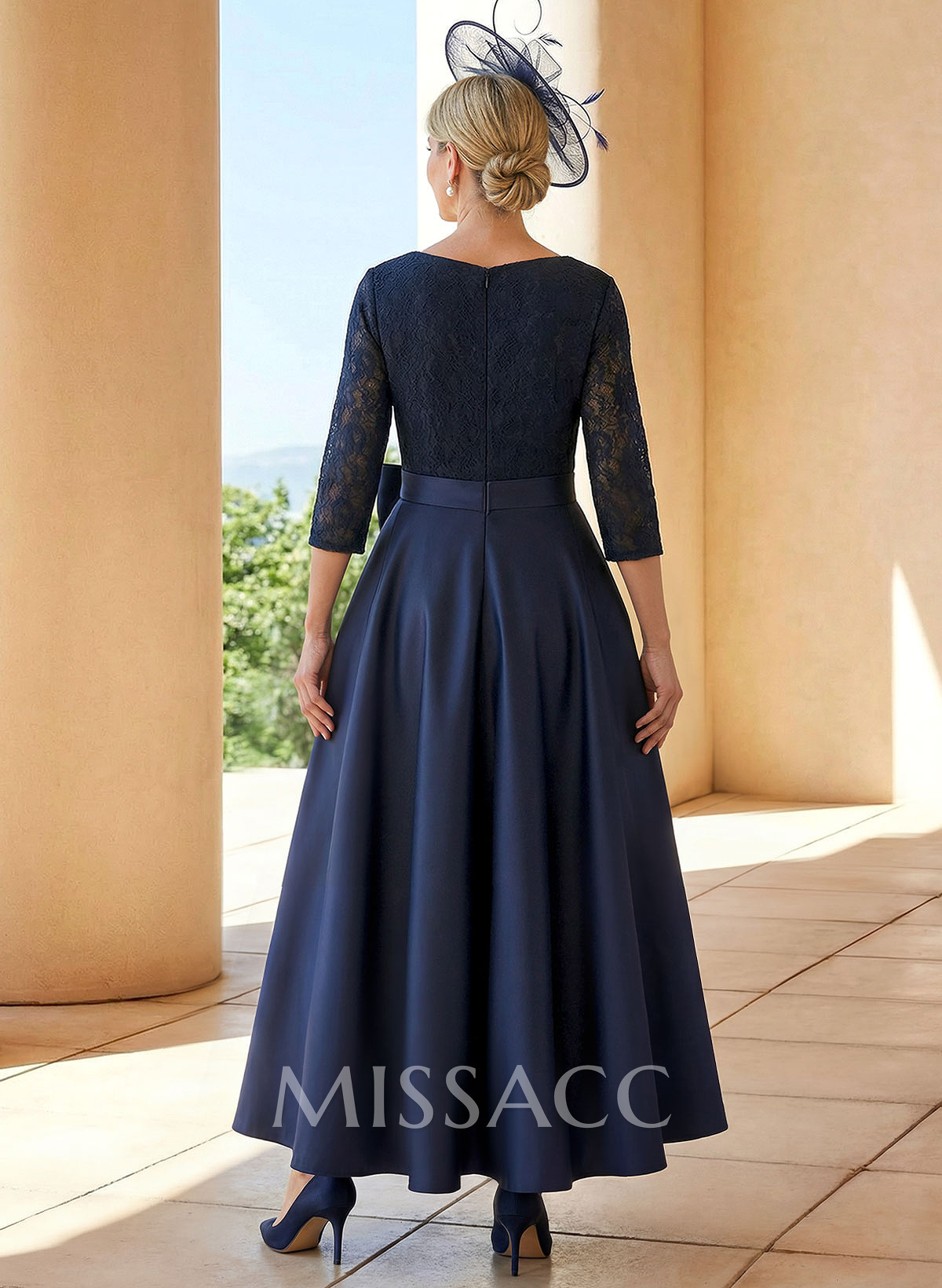 A-Line V-Neck 3/4 Sleeves Satin Mother Of The Bride Dresses With Bow(s)/Lace