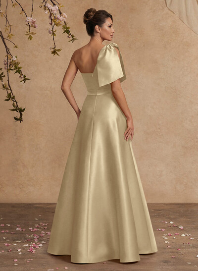 A-Line One-Shoulder Satin Mother Of The Bride Dresses With Bow(s)/High Split