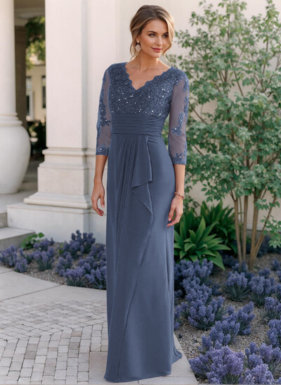 Sheath/Column V-Neck Chiffon Mother Of The Bride Dresses With Ruffle/Lace