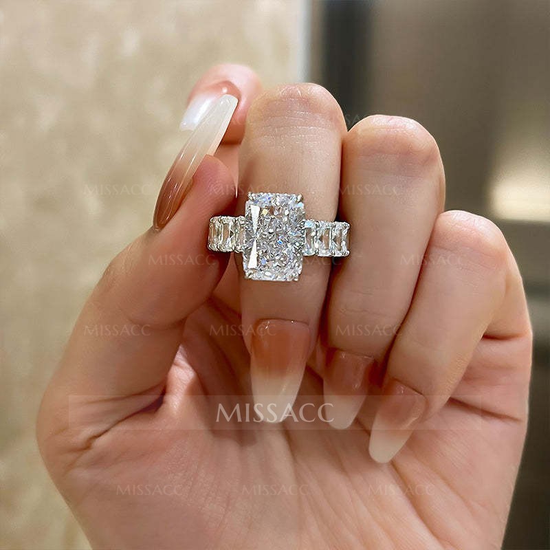 Gorgeous Radiant Cut Engagement Ring For Women In Sterling Silver