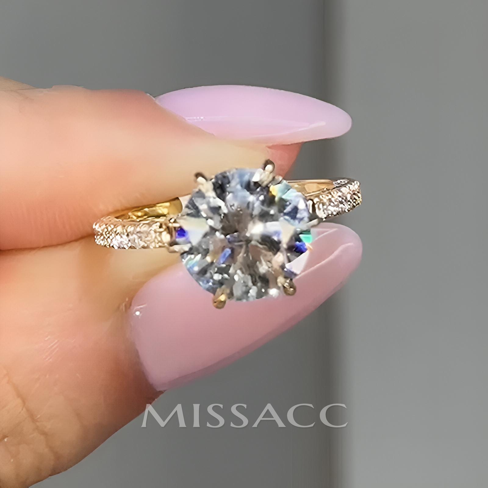 Moissanite Bow Base Design 2.0 Carat Engagement Ring Moissanite Bow Base Design 2.0 Carat Engagement Ring