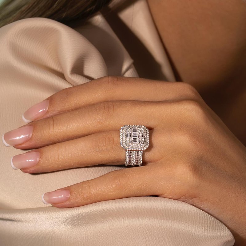 Luxury 925 Sterling Silver Square Zircon Wedding Ring