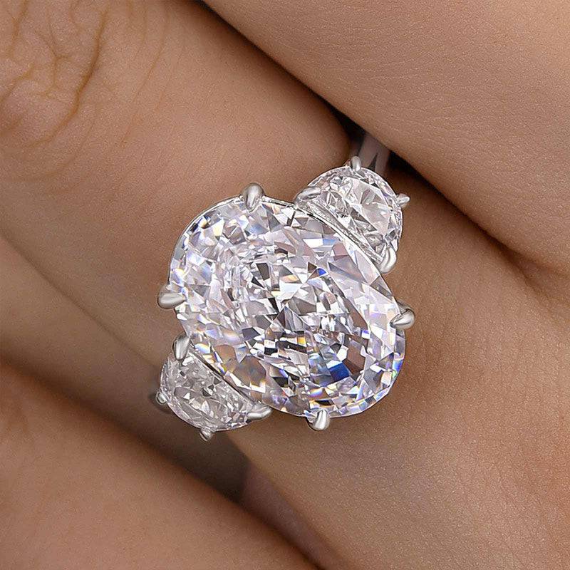 Excellent Crushed Ice Oval Cut Three Stone Engagement Ring