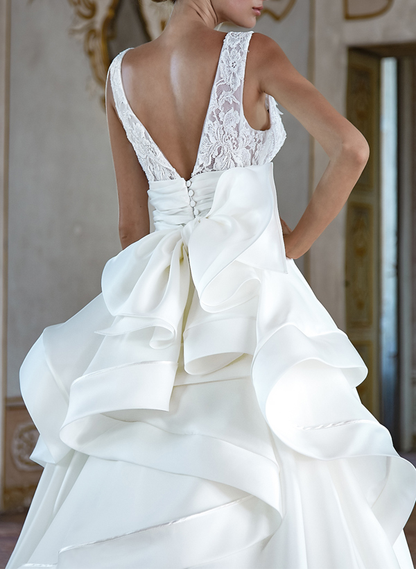 A-Line V-Neck Sleeveless Chiffon Wedding Dresses With Ruffle/Bow(s)/Lace