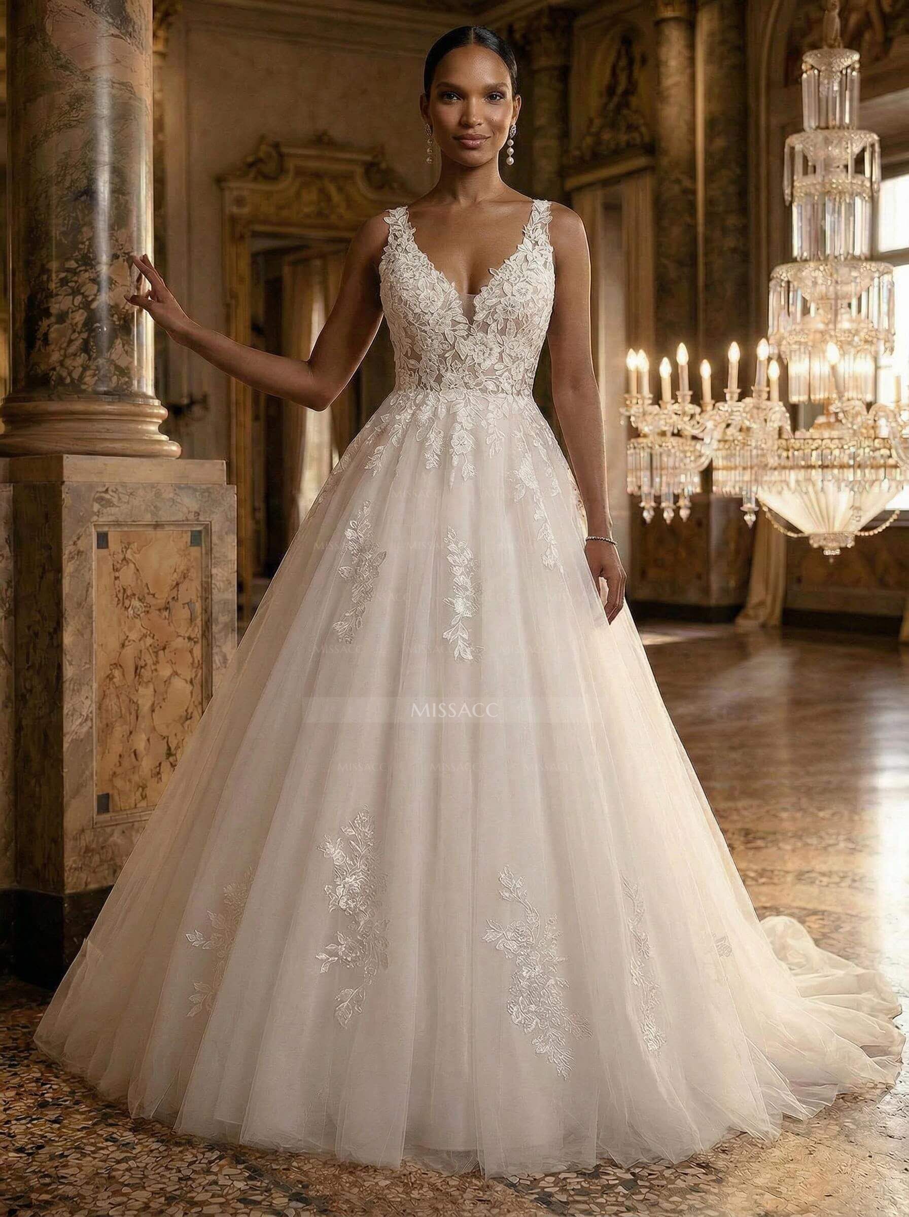 A-Line V-Neck Sleeveless Tulle Plus Size Wedding Dresses With Appliques Lace/Back Hole