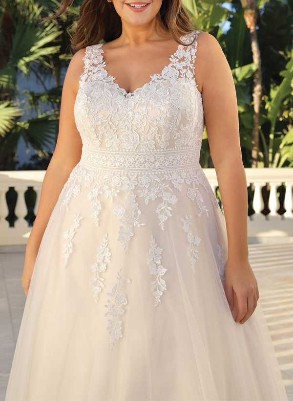 A-Line V-Neck Sleeveless Court Train Lace/Tulle Plus Size Wedding Dresses
