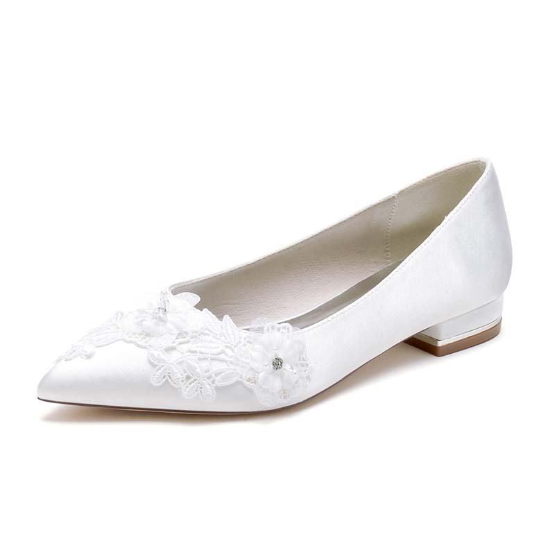 Low Heel Point Toe Silk Like Satin Wedding Shoes