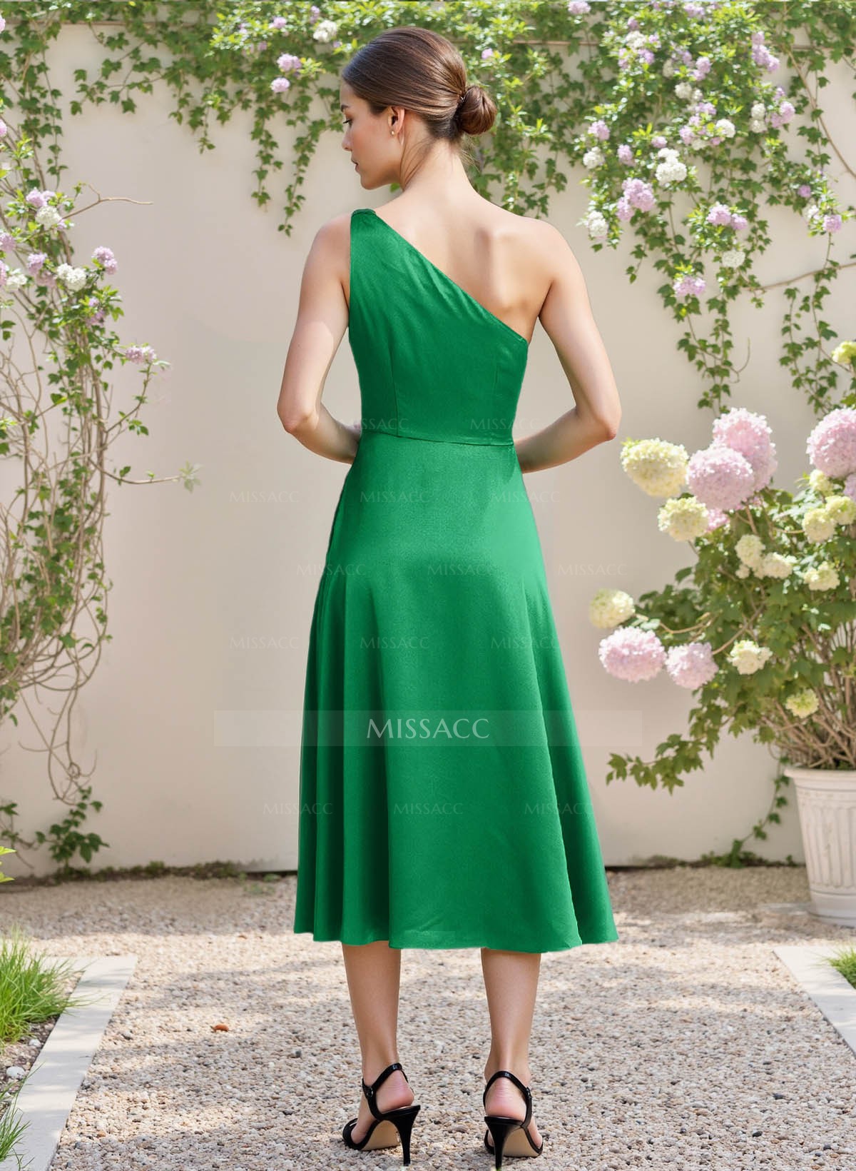 A-Line One-Shoulder Silk Like Satin Bridesmaid Dresses With Pockets