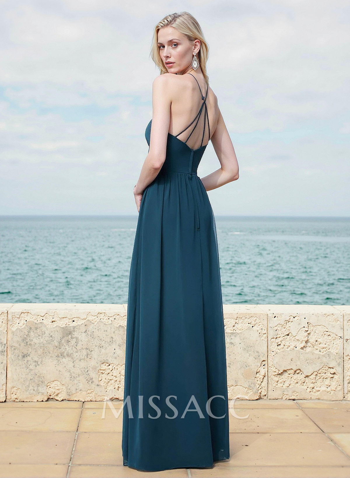 A-Line Halter Sleeveless Chiffon(Non-Stretch) Bridesmaid Dresses