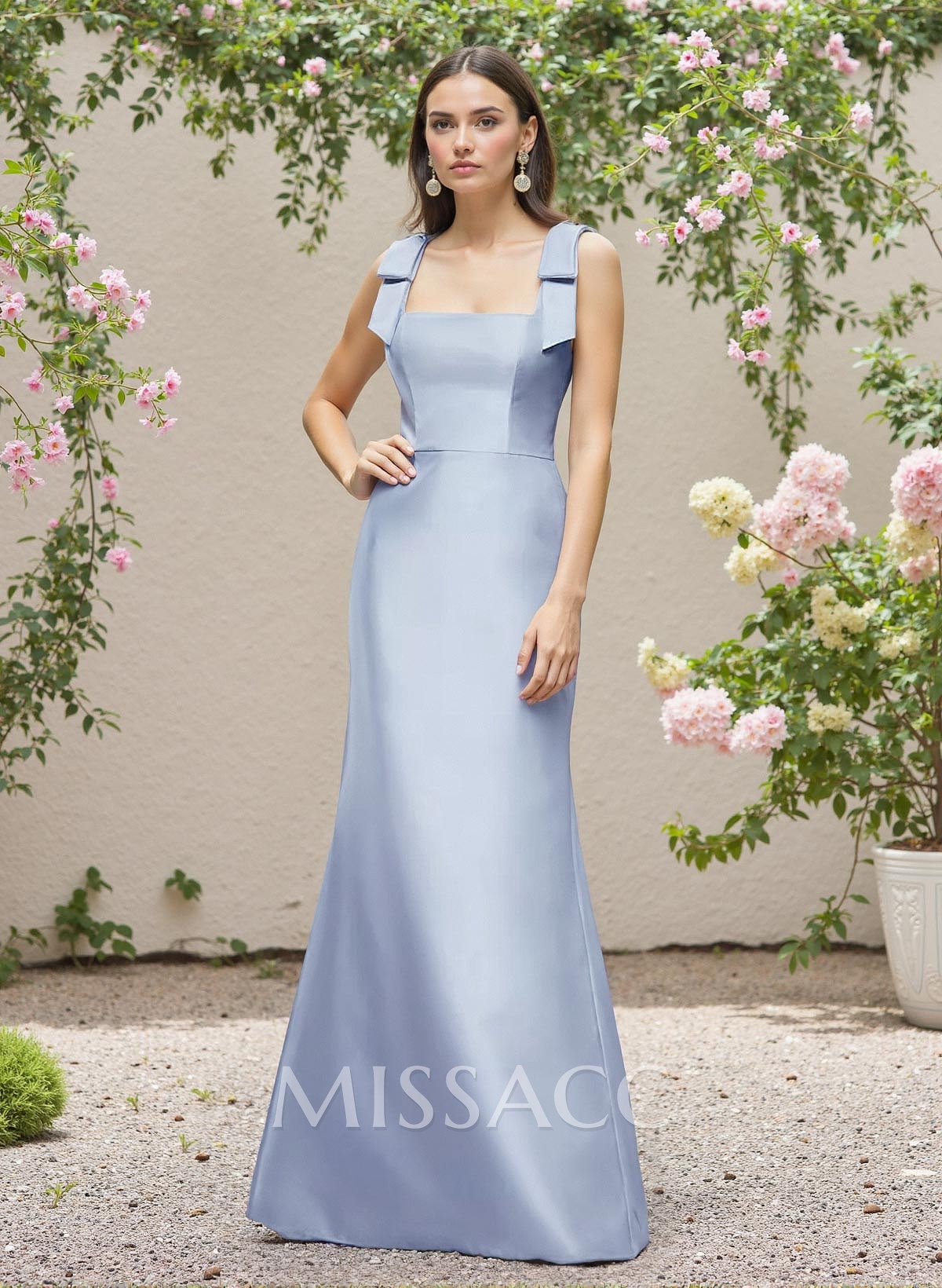 Trumpet/Mermaid Square Neckline Satin Bridesmaid Dresses With Bow(s)
