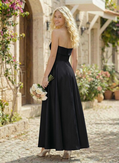 A-Line Strapless Sleeveless Ankle-Length Satin Bridesmaid Dresses With Pockets