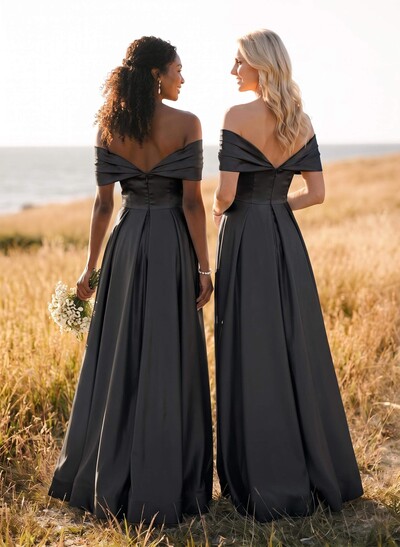 A-Line Off-The-Shoulder Sleeveless Satin Bridesmaid Dresses With High Split