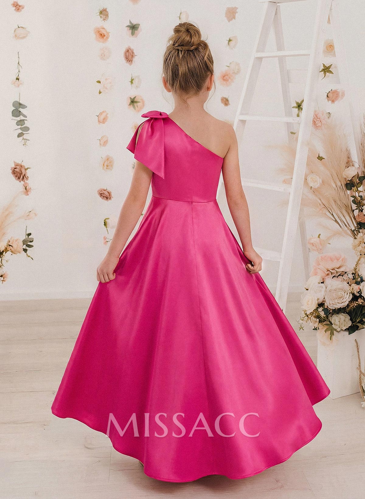 A-Line One-Shoulder Sleeveless Satin Junior Bridesmaid Dresses With Bow(s) A-Line One-Shoulder Sleeveless Satin Junior Bridesmaid Dresses With Bow(s)