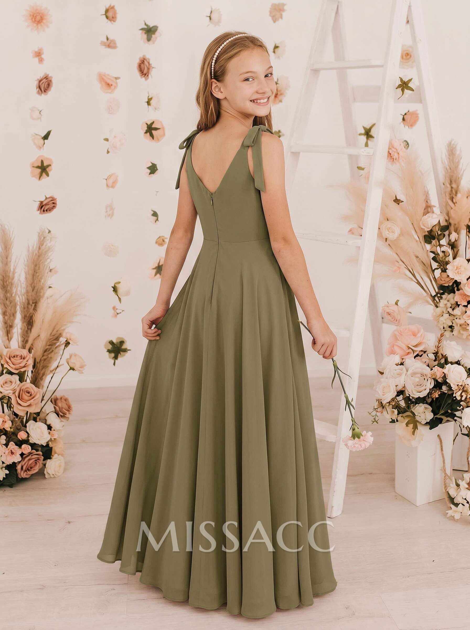 A-Line V-Neck Sleeveless Chiffon Junior Bridesmaid Dresses With Bow(s) A-Line V-Neck Sleeveless Chiffon Junior Bridesmaid Dresses With Bow(s)
