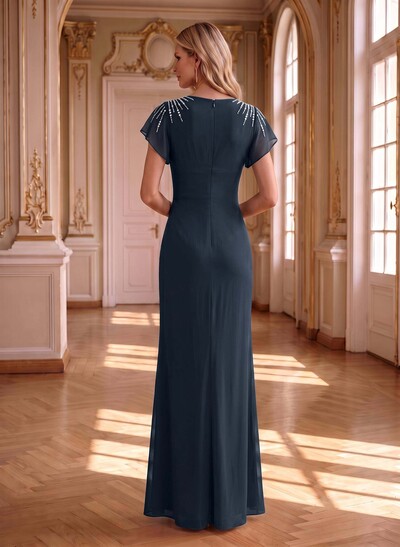 Sheath/Column Chiffon Mother Of The Bride Dresses With Ruffle/High Split