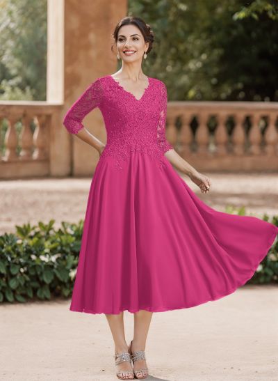 A-Line V-Neck 3/4 Sleeves Chiffon Mother Of The Bride Dresses With Lace