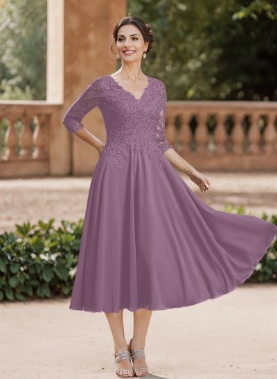 A-Line V-Neck 3/4 Sleeves Chiffon Mother Of The Bride Dresses With Lace