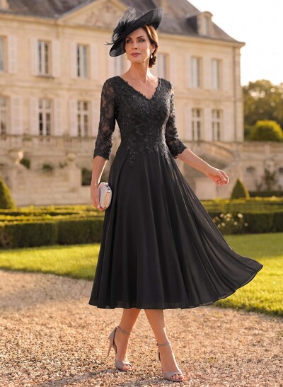 A-Line V-Neck 3/4 Sleeves Chiffon Mother Of The Bride Dresses With Lace