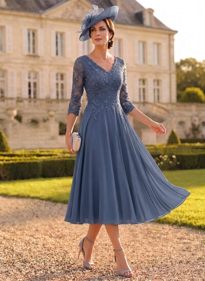 A-Line V-Neck 3/4 Sleeves Chiffon Mother Of The Bride Dresses With Lace