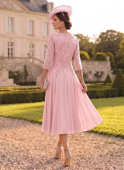 A-Line V-Neck 3/4 Sleeves Chiffon Mother Of The Bride Dresses With Lace