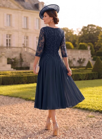 A-Line V-Neck 3/4 Sleeves Chiffon Mother Of The Bride Dresses With Lace