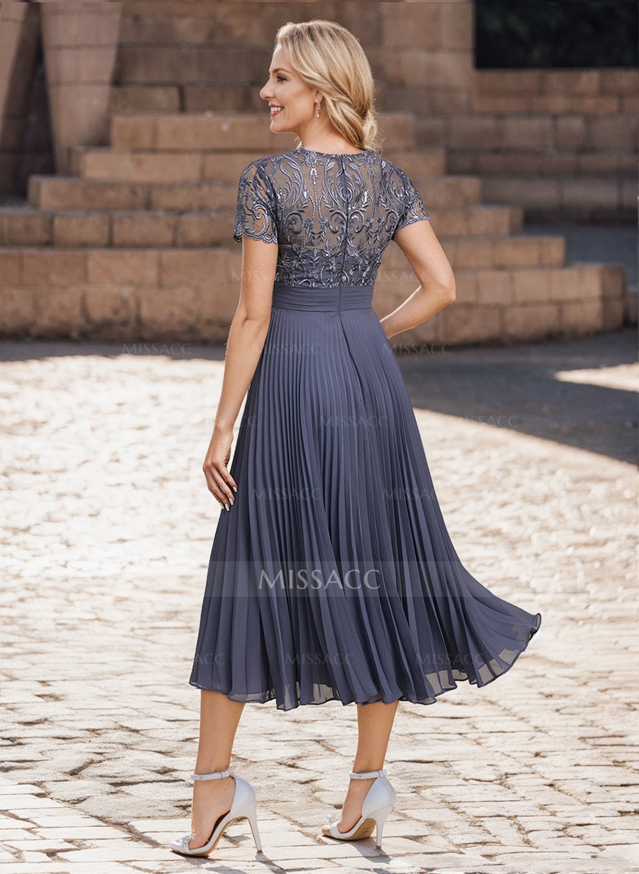 A-Line Scoop Neck Chiffon Mother Of The Bride Dresses With Lace/Pleated