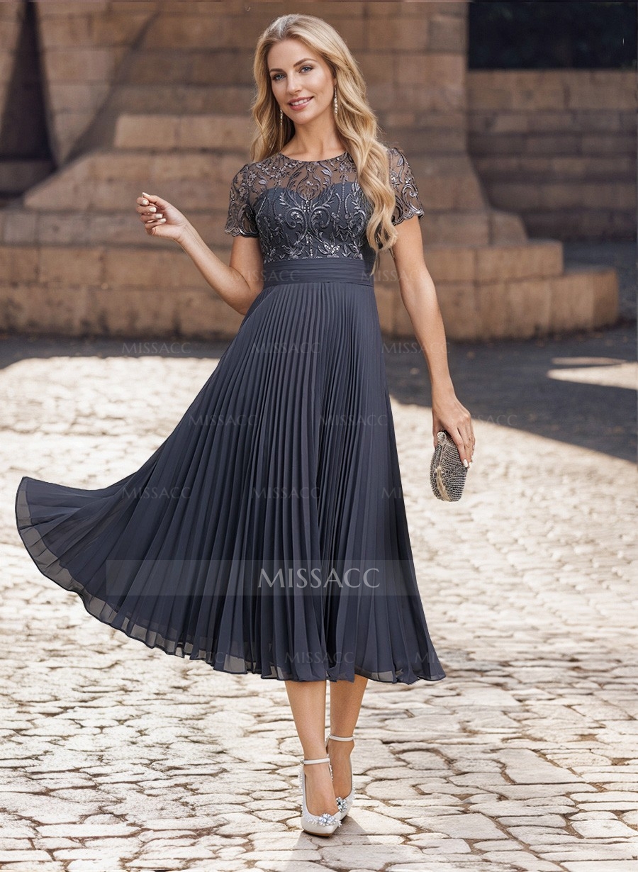 A-Line Scoop Neck Chiffon Mother Of The Bride Dresses With Lace/Pleated