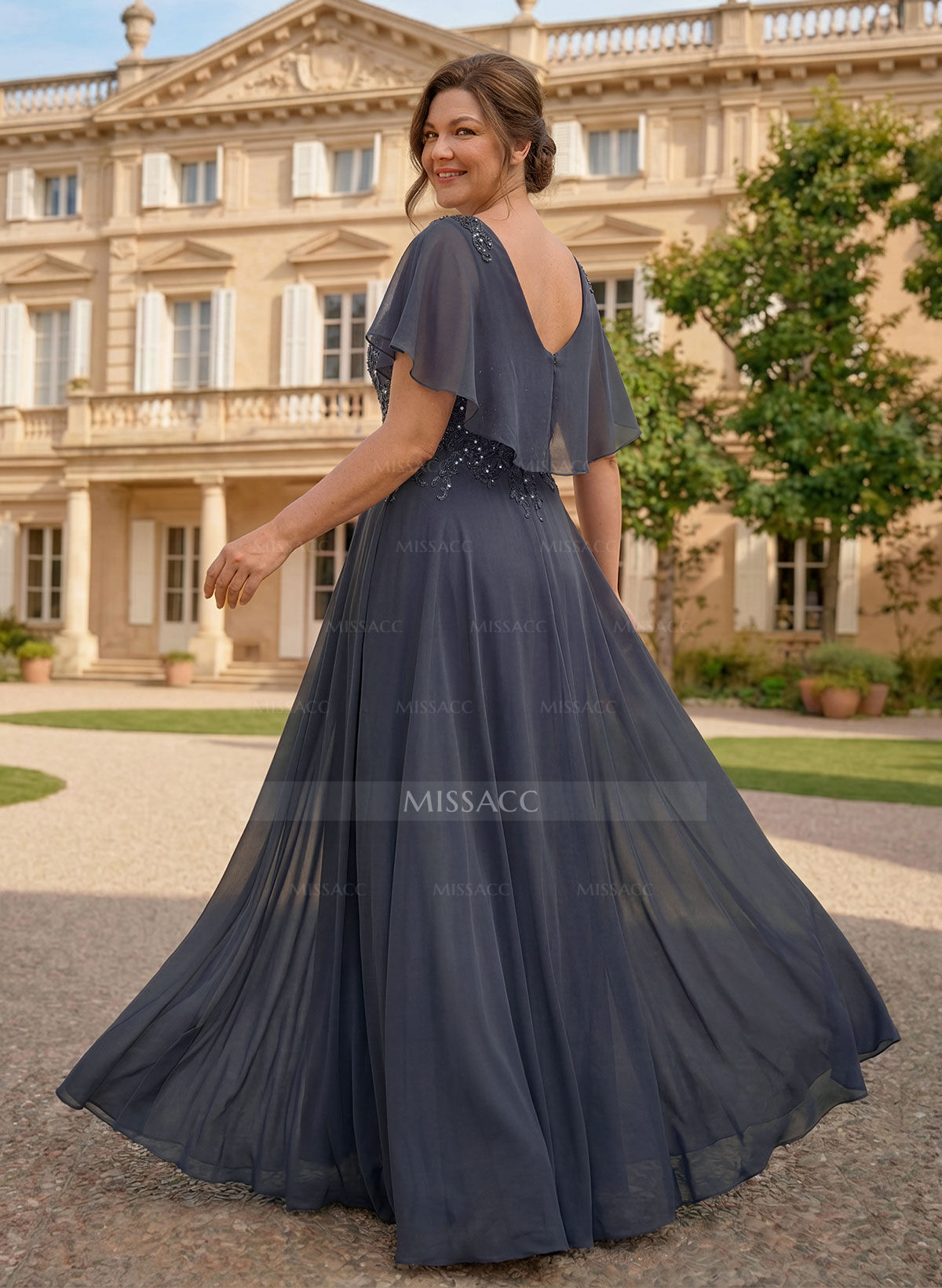A-Line Scoop Neck Sleeveless Chiffon Mother Of The Bride Dresses With Lace