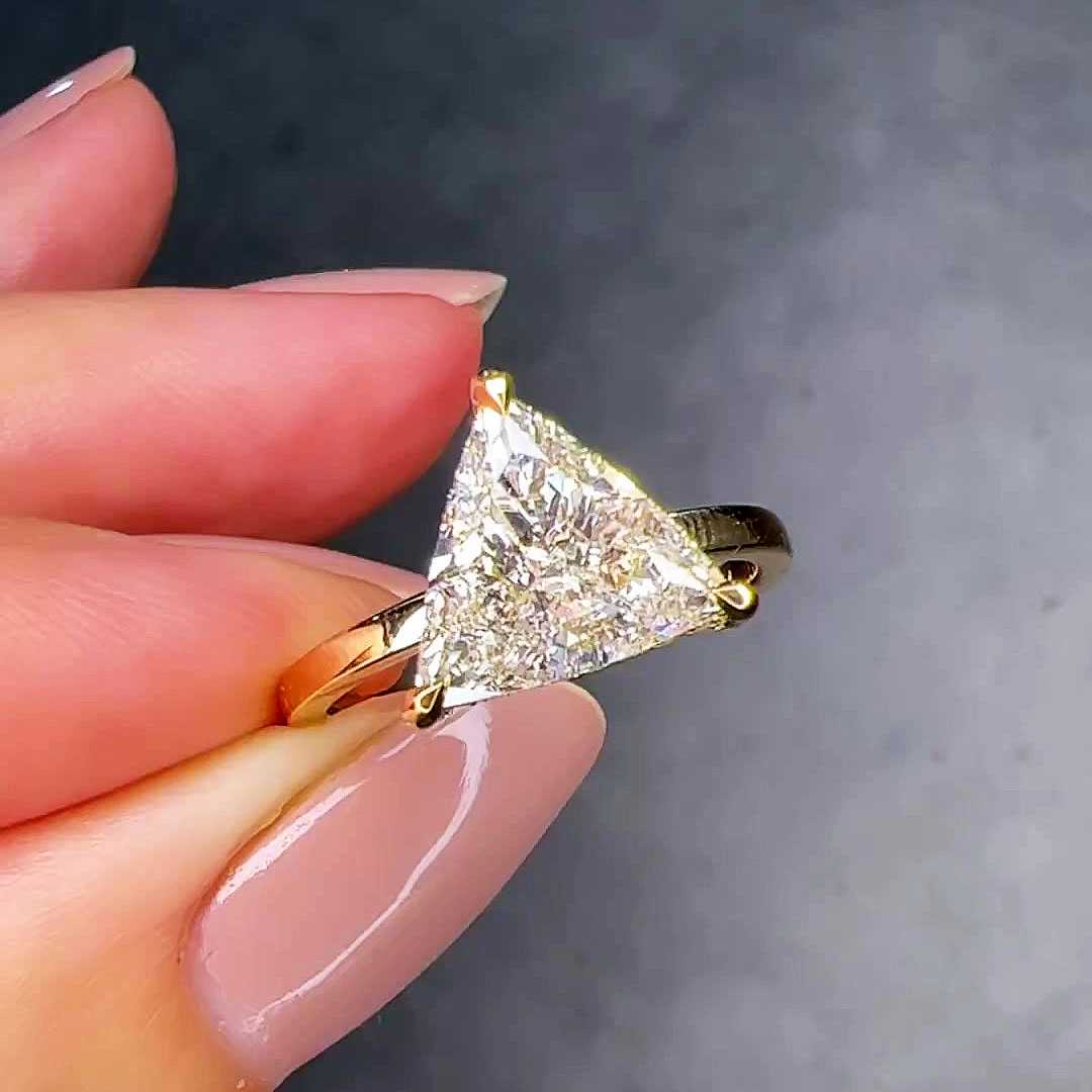 4.15ct Triangle Cut White Sapphire Wedding Set