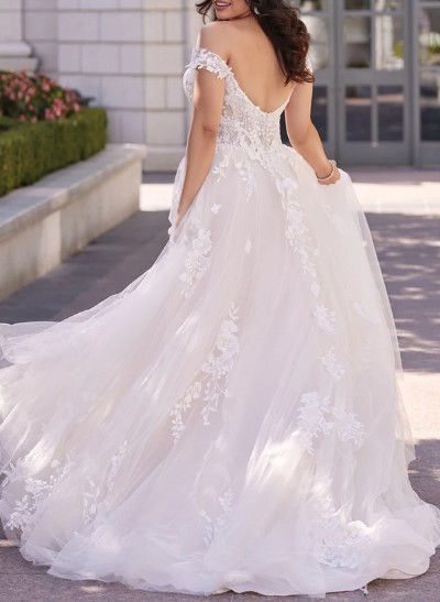 Plus Size A-Line Off-The-Shoulder Sweep Train Tulle Wedding Dresses With Lace