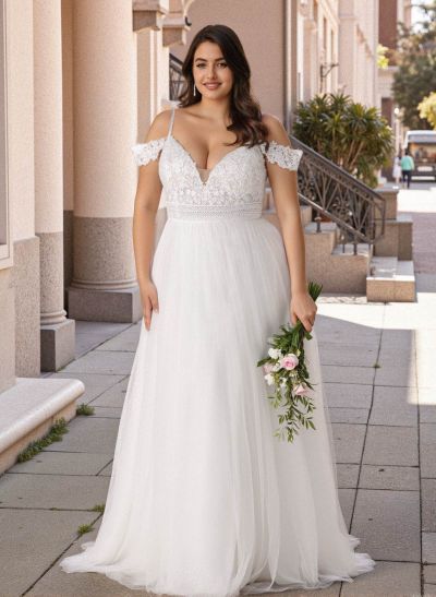 Plus Size A-Line V-Neck Sleeveless Sweep Train Tulle Wedding Dresses With Lace