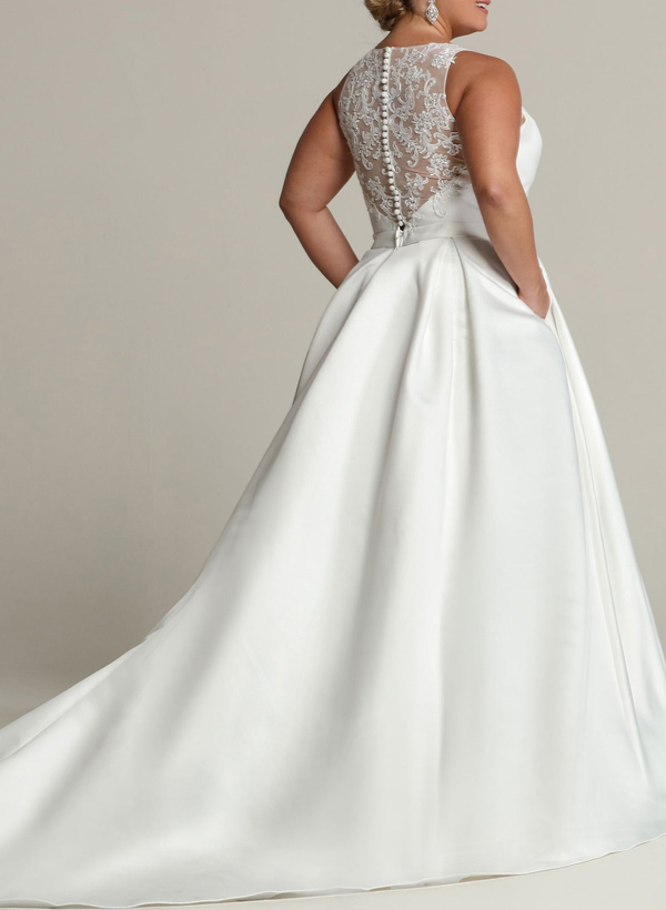 Plus Size A-Line Scoop Neck Satin Wedding Dresses With Pockets/Lace